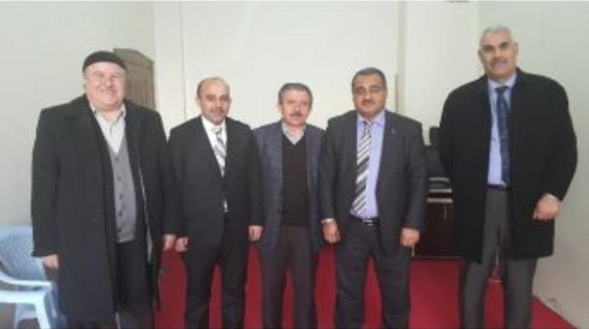 M&uuml;ft&uuml; Demirel&rsquo;den Din-bir-sen&rsquo;e Ziyaret