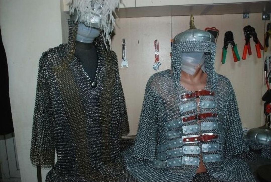 Bilgisayar Programcısı Kardeşler İle Babalarının Osmanlı Savaş Aletleri Hobisi