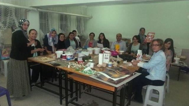 Selendi&rsquo;de R&ouml;lyef Ve Seramik Kursuna Yoğun İlgi 1