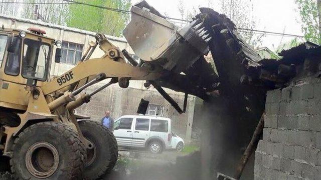 G&uuml;roymak Belediyesinden Yol A&ccedil;ma &Ccedil;alışması 1