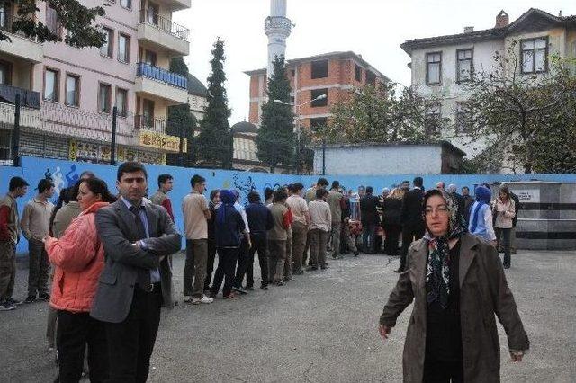 Velilerden Öğrencilere Aşure İkramı 2