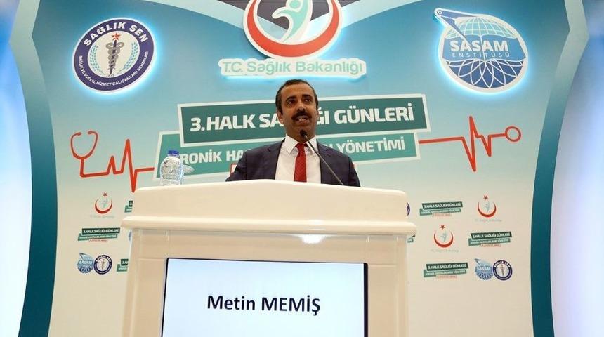 Sağlık Bakanı Demircan: "sağlık &Ccedil;alışanlarının Memnuniyeti Artırılmalı"
