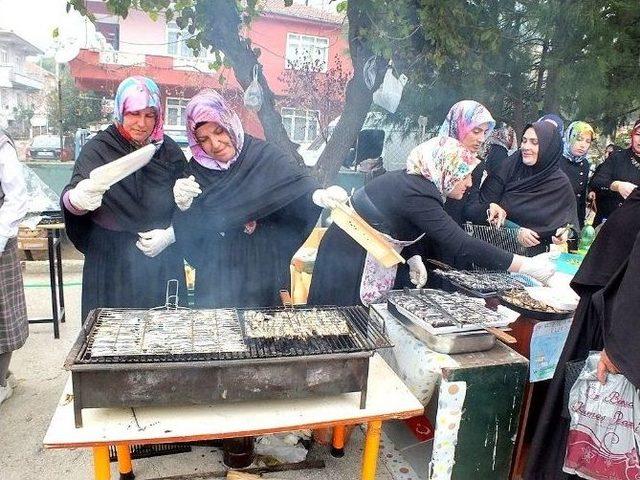 Armutlu’da Balık-ekmek Festivali