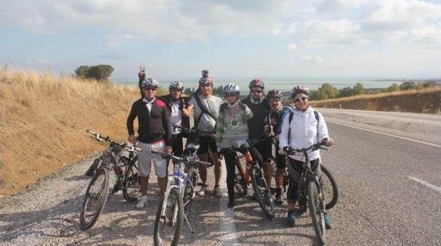 Beyşehir&rsquo;de Bisiklet Farkındalığı İ&ccedil;in Pedal &Ccedil;evirdiler
