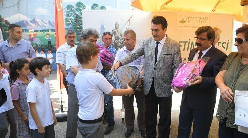 Öğrencilerin Kırtasiye Malzemeleri Osmangazi’den