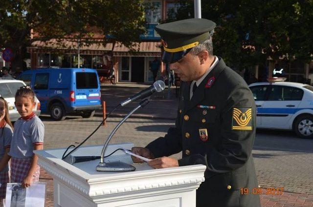 Gaziler G&uuml;n&uuml; G&ouml;me&ccedil;&rsquo;te Kutlandı 1