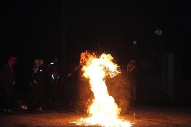 Siirt'te Göstericilere Polis Müdahalesi