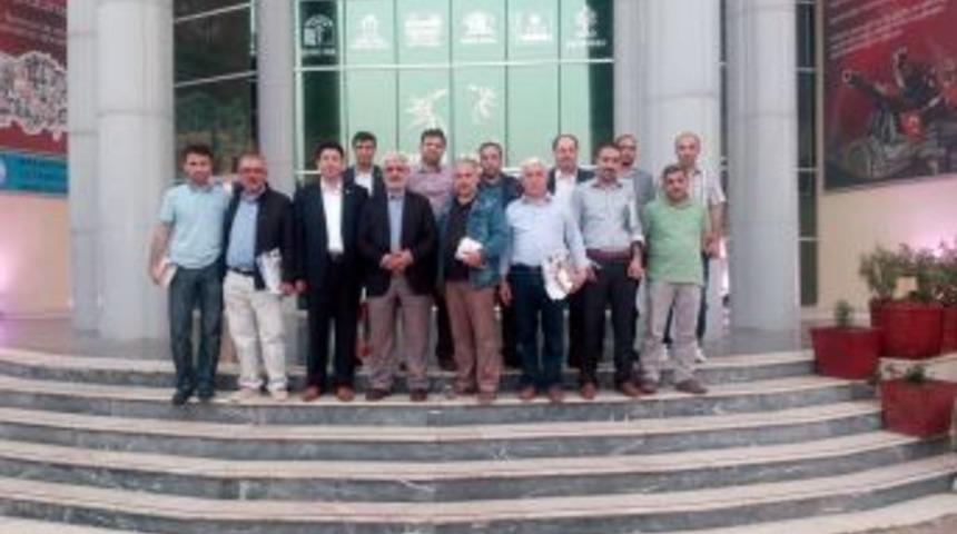 Edremit&rsquo;te &Ouml;ğretim Yılı Hizmetli Sıkıntısı İle Başladı