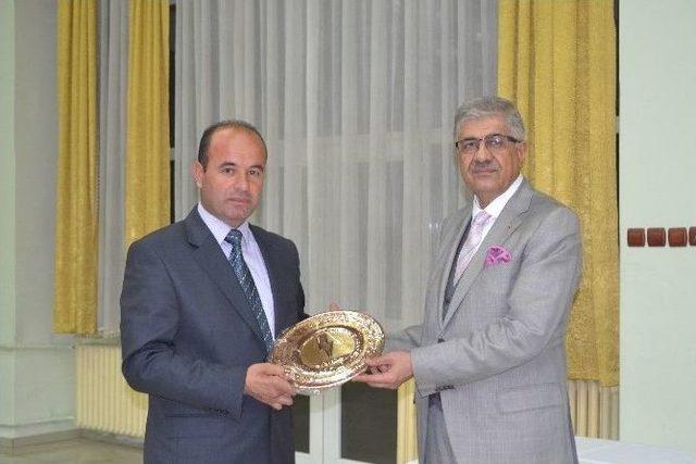 Elbistan Ticaret Borsası’ndan Öğrencilere Yardım 1