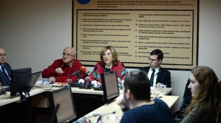 Basın Konseyi Başkanı T&uuml;ren&ccedil;: 2014 Gazeteciler İ&ccedil;in "zor Yıl" Oldu