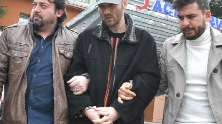 Dj Karaduman'ı Bı&ccedil;aklayan Aleyna Tilki Hayranına 12.5 Yıl Hapis