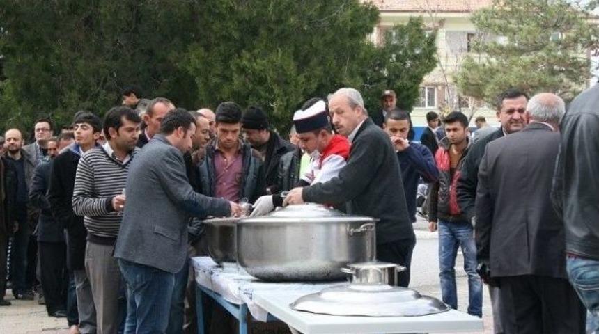 Sungurlu Belediyesi&rsquo;nden Aşure G&uuml;n&uuml; Etkinliği