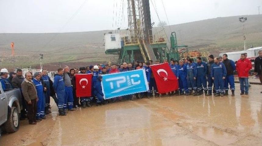 İşten &Ccedil;ıkarılma Korkusu Petrol Sondajını Durdurdu