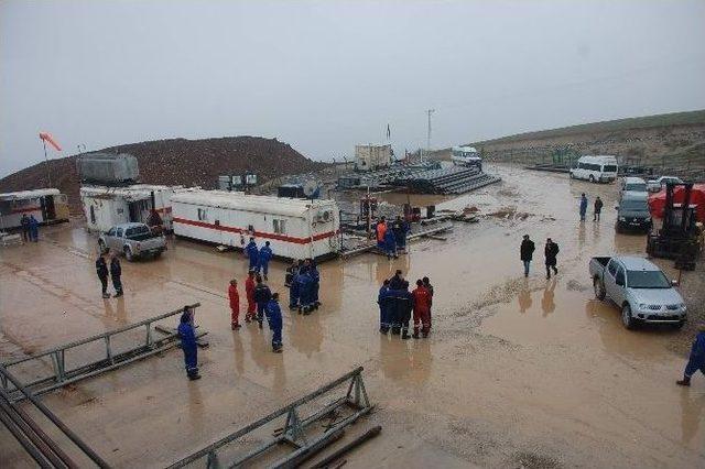 İşten Çıkarılma Korkusu Petrol Sondajını Durdurdu