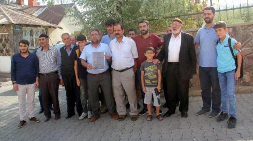 Mahalle Sakinlerinden Baz Istasyonu Tepkisi