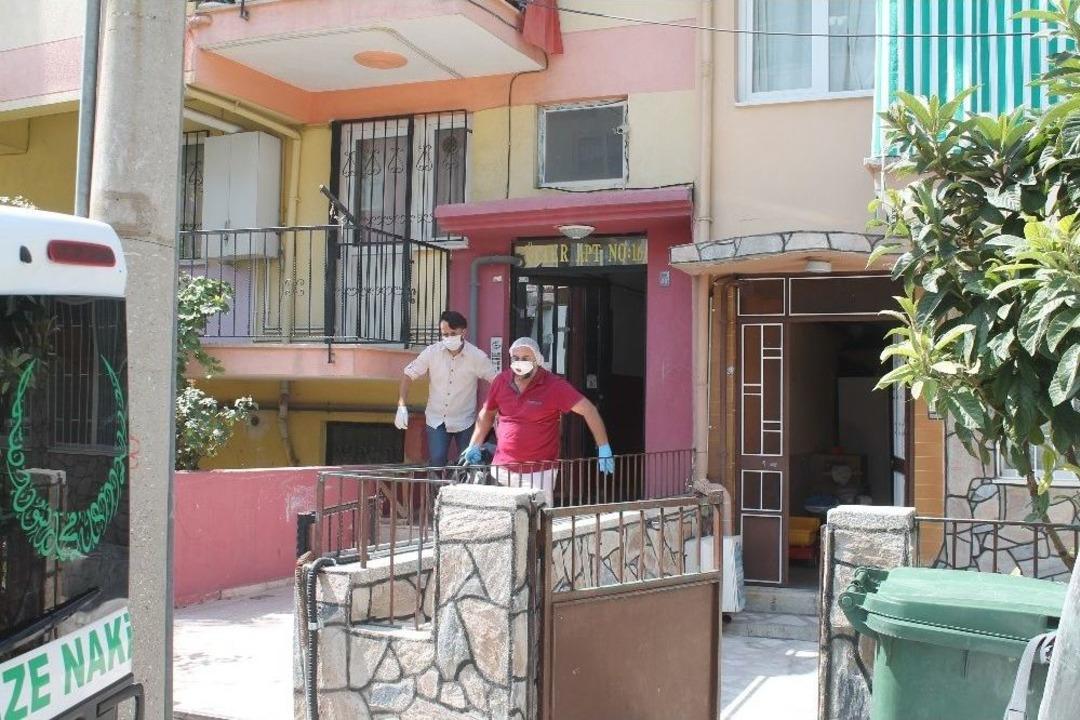10 G&uuml;nd&uuml;r Haber Alınamayan Kadın Evinde &Ouml;l&uuml; Bulundu