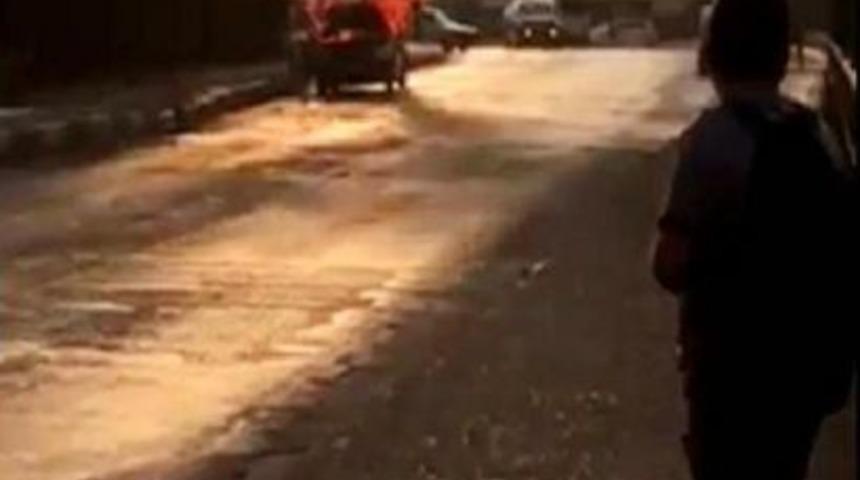 Hareket Halindeki Hafif Ticari Ara&ccedil; Yandı