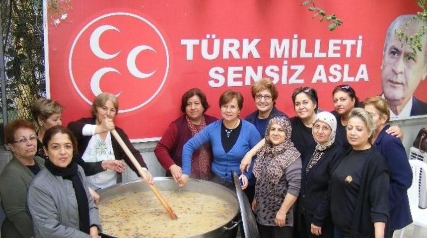 Mhp&rsquo;li Kadınlardan Aşure Etkinliği