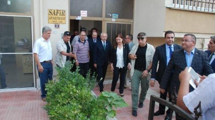 Kılı&ccedil;daroğlu, &Ccedil;orum'da Şehit Astsubay Ve Ayb&uuml;ke &Ouml;ğretmenin Ailelerini Ziyaret Etti (2)