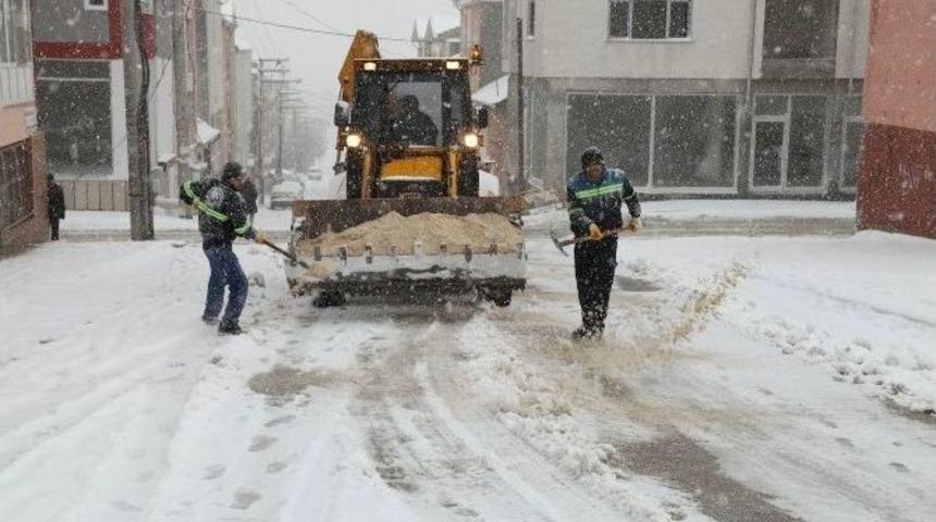 Odunpazarı’nda Buzlanmaya Karşı Tedbir
