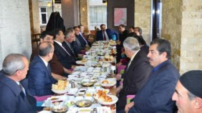 Bilici&rsquo;den Meclis &Uuml;yeleriyle İstişare Toplantısı