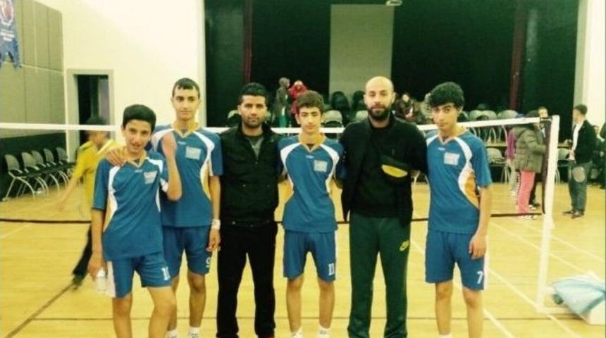 Lice Anadolu Lisesi Badminton Takımı Diyarbakır Birincisi Oldu