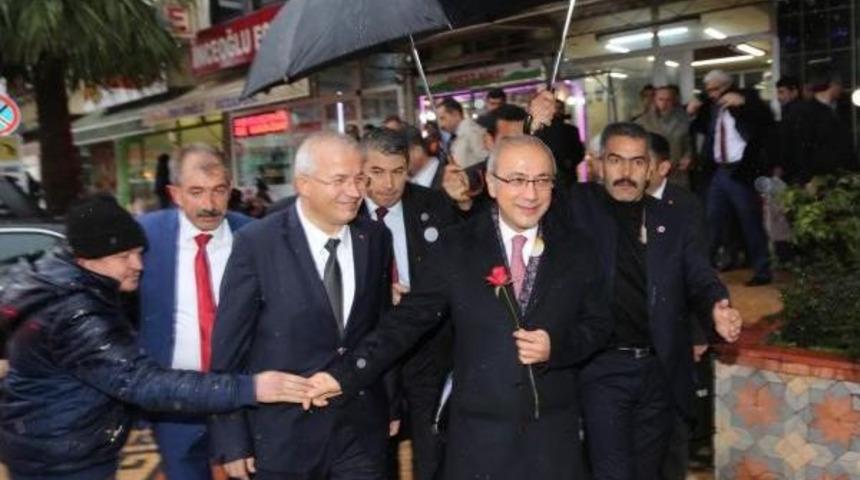 Bakan Elvan: Karayolları'ndaki Değişimi Motivasyon İ&ccedil;in Yaptık