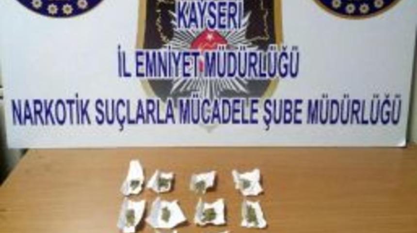 Kayseri'de Uyuşturucu Operasyonu: 3 Gözaltı