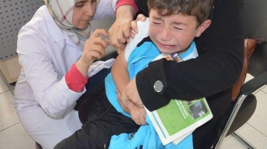 Sultan Alparslan Koleji &Ouml;ğrencileri Aşı Oldu