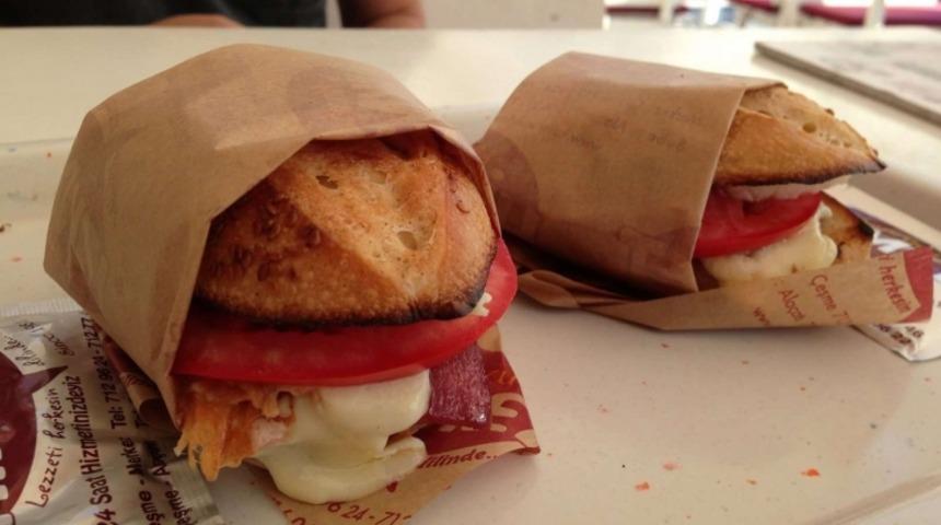 Ala&ccedil;atı'dan Yemeden D&ouml;nmemeniz Gereken 7 Lezzet (&Uuml;stelik Hesaplı)