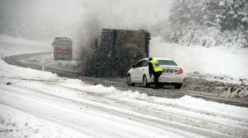 Kastamonu'da Kar (2)