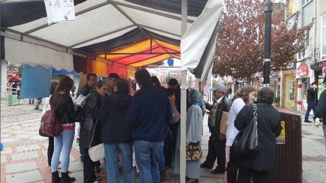 Trakya &Uuml;niversitesi Diyabete Dikkat &Ccedil;ekti 1