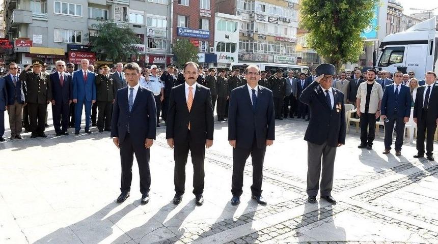 Uşak&rsquo;ta 19 Eyl&uuml;l Gaziler G&uuml;n&uuml; T&ouml;renlerle Kutlandı