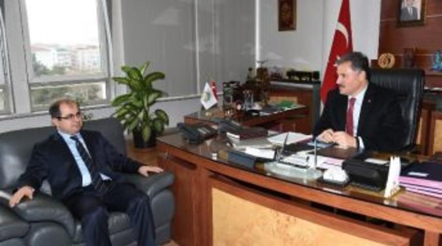 Baro&rsquo;dan Başkan Ahmet &Ccedil;akır&rsquo;a Ziyaret