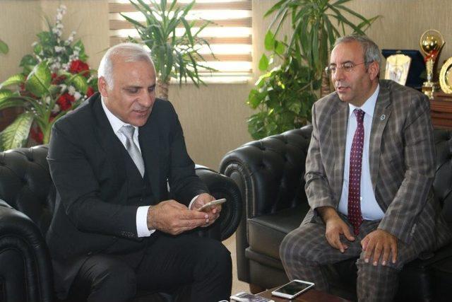 Van Yy&uuml;&rsquo;den Sms Kampanyası 1