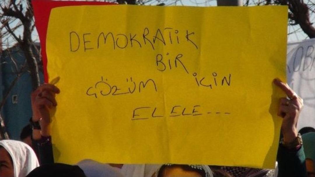 Şırnak&rsquo;ta &Ccedil;&ouml;z&uuml;m S&uuml;recine Destek Y&uuml;r&uuml;y&uuml;ş&uuml;