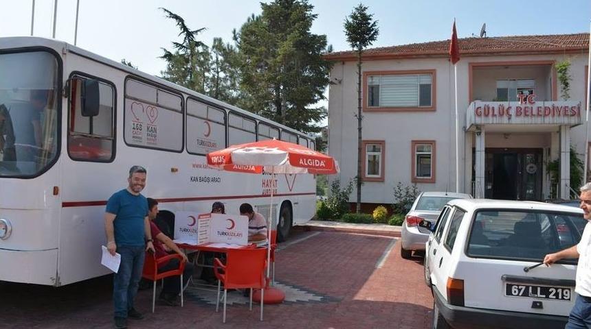 G&uuml;l&uuml;&ccedil; Belediyesi&rsquo;nden Kan Bağışı Kampanyası