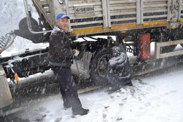 Tır'lar Kaydı, Bursa- Ankara Yolu Tek Yönde Kapandı