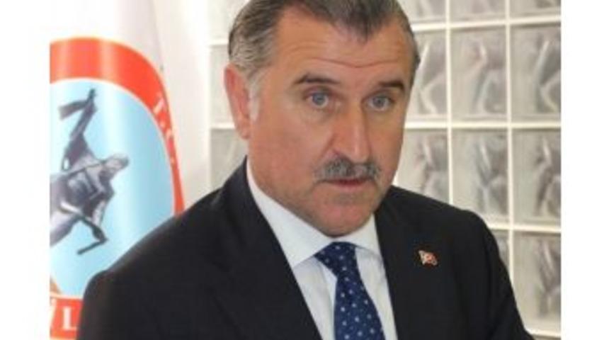 Bakan Bak’tan Derbi Maçı Yorumu