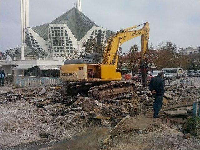 Akçakoca’da Dsi Çalışmaları Sürüyor