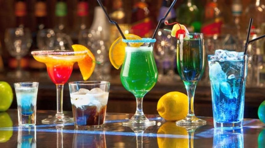 İstanbul'un En İyi Kokteyl Yapan Mekanları