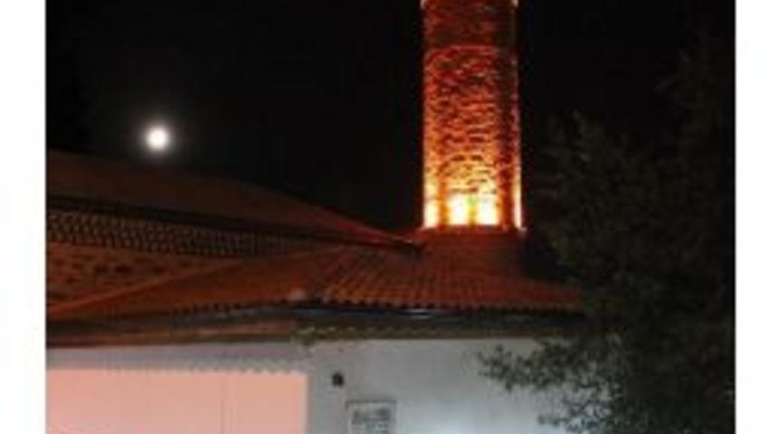 Peygamber Efendimizin Doğum Anı Mevlit Okunarak Kutlanacak