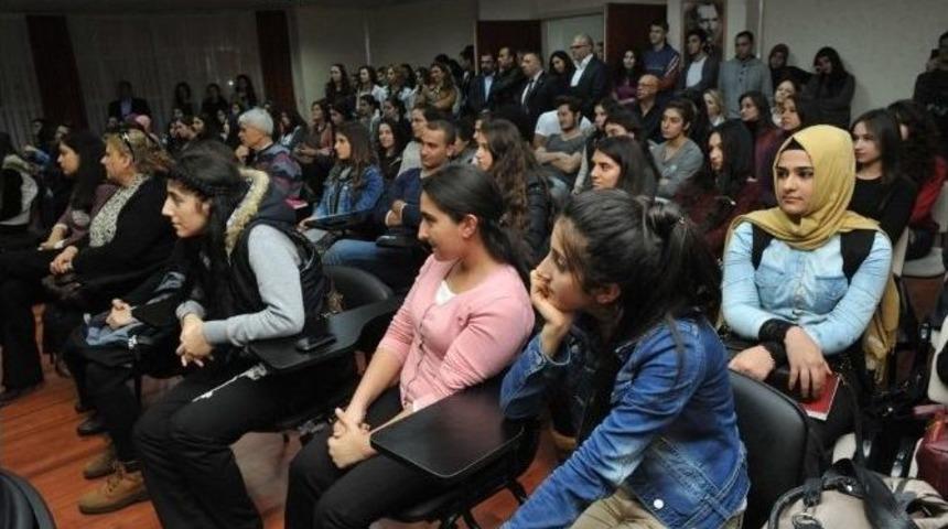 Başkan Piriştina&rsquo;dan Evde Eğitim M&uuml;jdesi