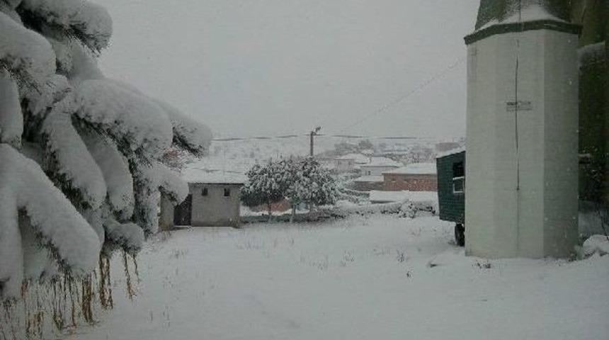 Kınık'ta Eğitime Kar Engeli