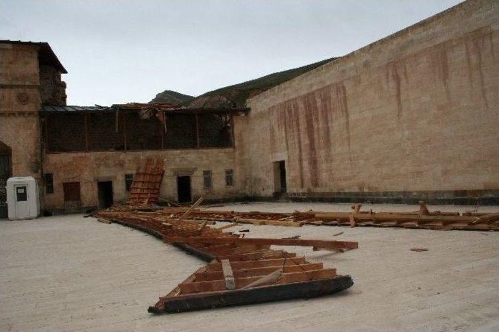 Tarihi Saraya Cam Çatı G5