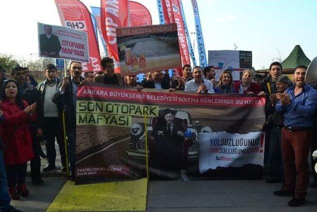 Chp Ankara Gençlik Örgütü, Ankara Büyükşehir Belediyesi’ni Protesto Etti