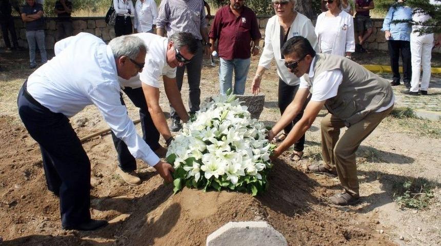 Fransız Vatandaşı Vasiyeti &Uuml;zerine U&ccedil;hisar&rsquo;a Defnedildi