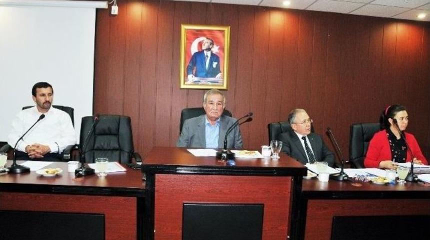 Erdemli Kent Konseyi Başkanlığına Şevki Şevk Se&ccedil;ildi