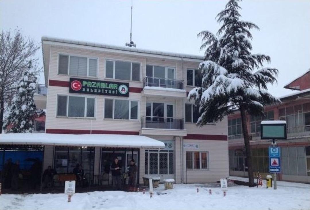 Pazarlar&rsquo;da Kar Sevinci