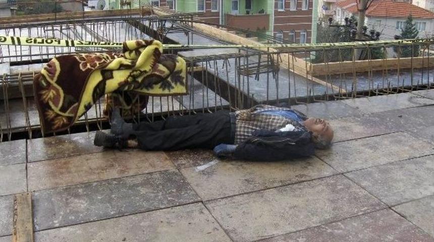 Elektrik Akımına Kapılan İnşaat İş&ccedil;isi &Ouml;ld&uuml;